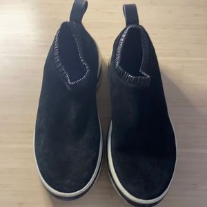 Stuart Weitzman Womens Maritime Black Suede Fashion Sneaker Size 9